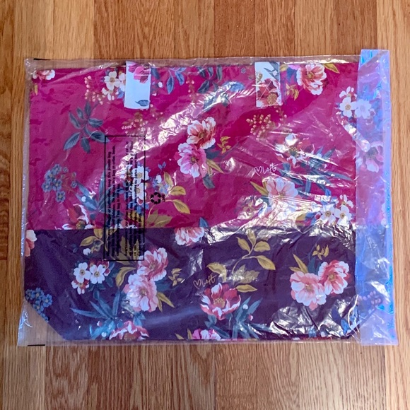 COPY - NWP Loft Canvas Tote Bag - Picture 3 of 3